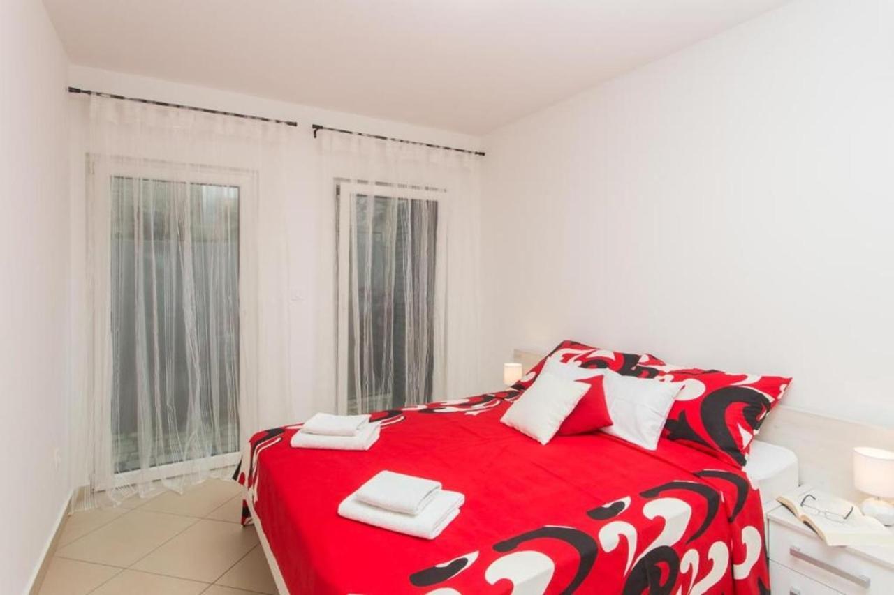 Apartamento Pekoc *